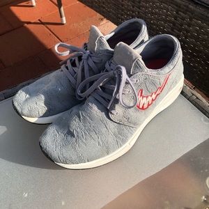 Nike SB Air Max Janoski 2 Size 9